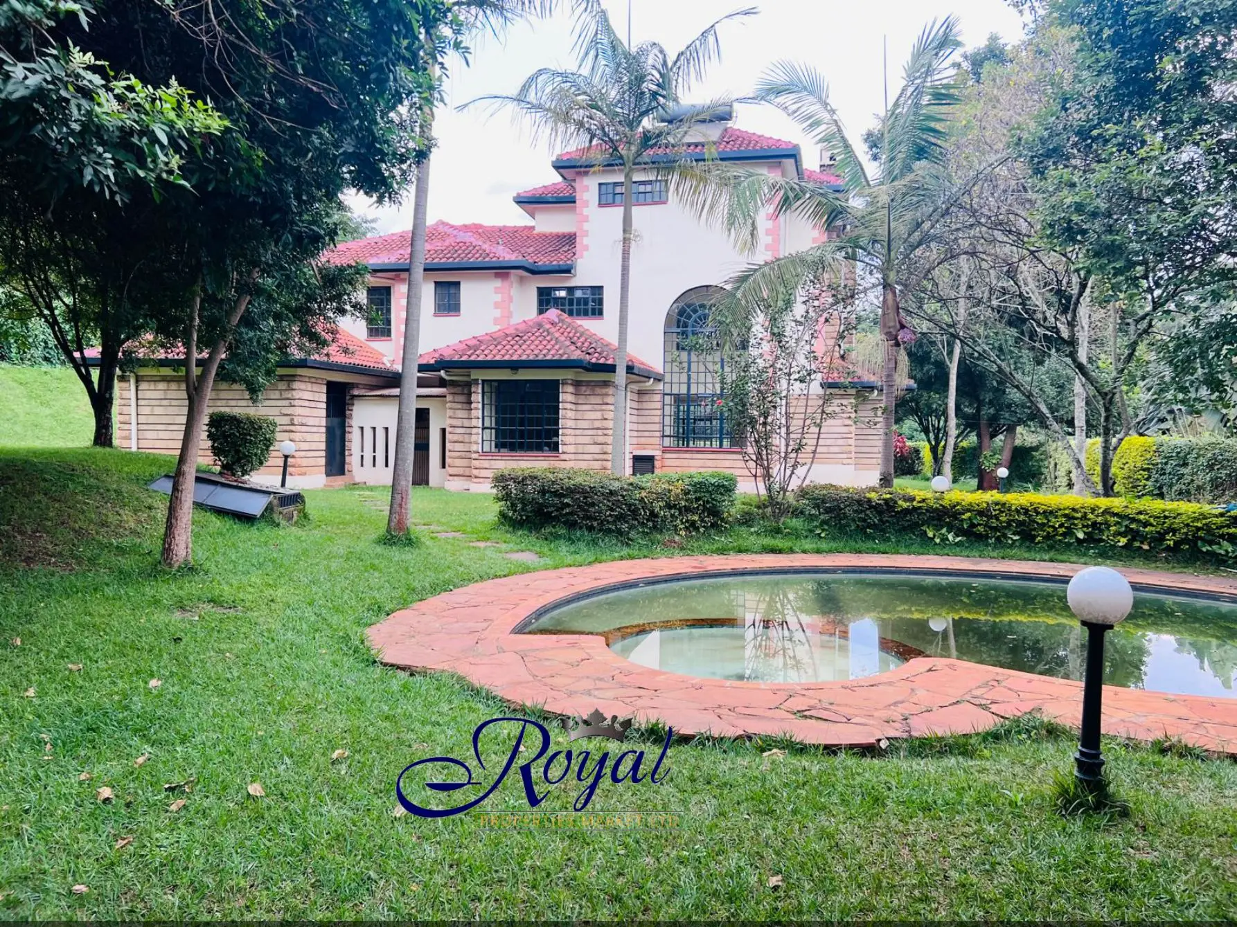 Old Kitisuru Elegant 5 - Bedroom All Ensuite Home for Sale